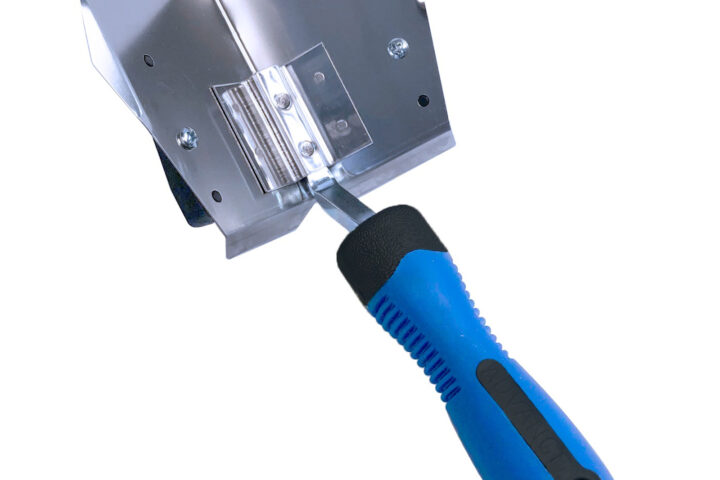 Inside 90° Corner Hand Flusher